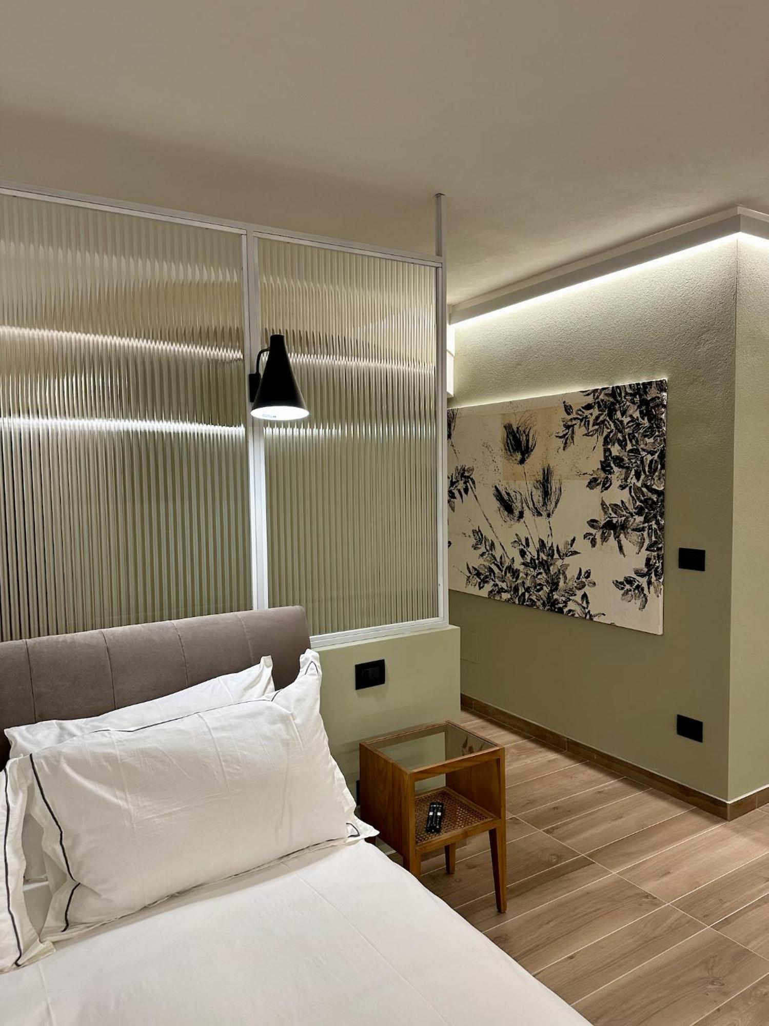 Raha Suites Syrakus Exterior foto